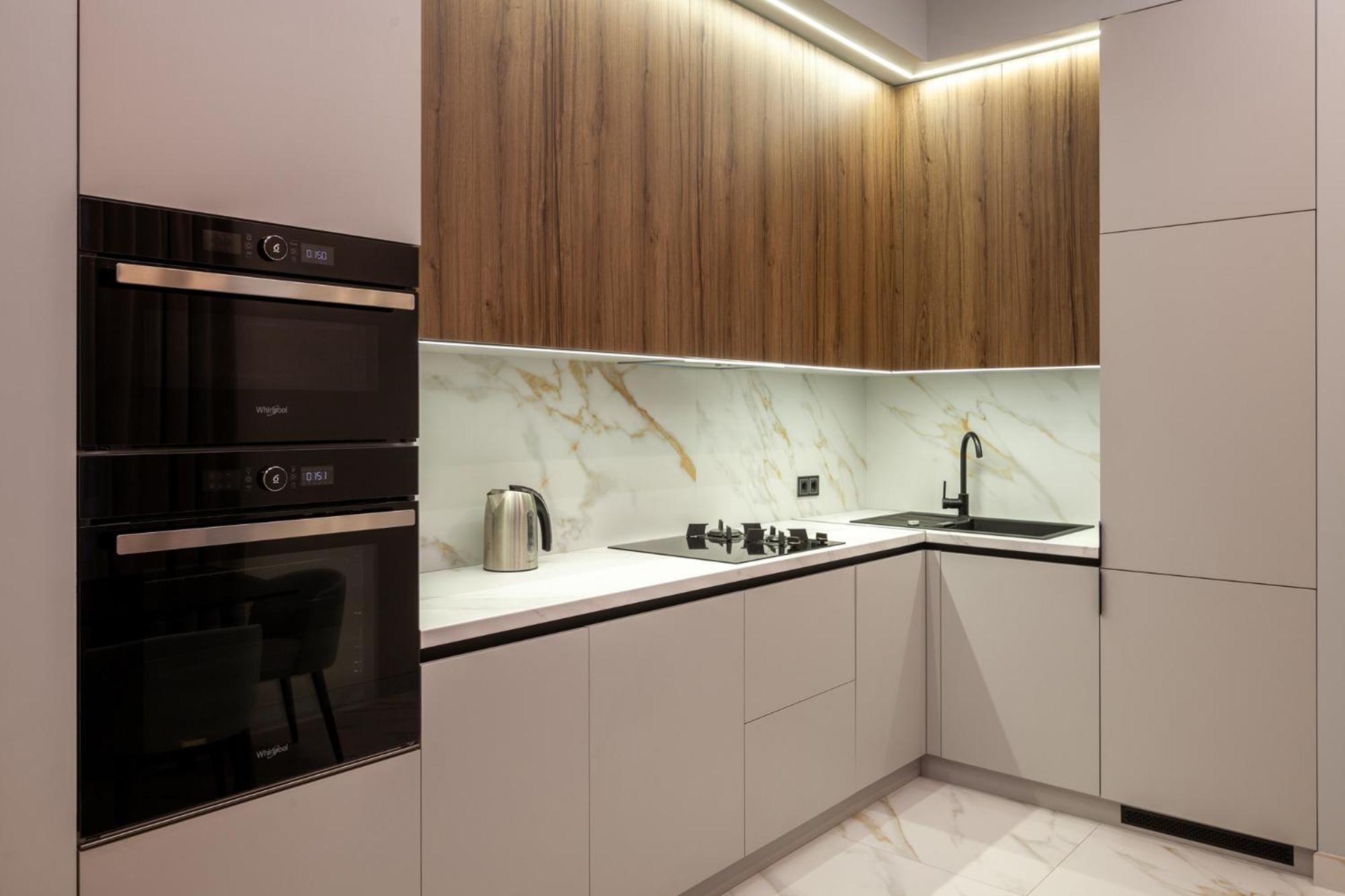 Leogrand Jacuzzi On Malaniuka 2 Daire Lviv Dış mekan fotoğraf